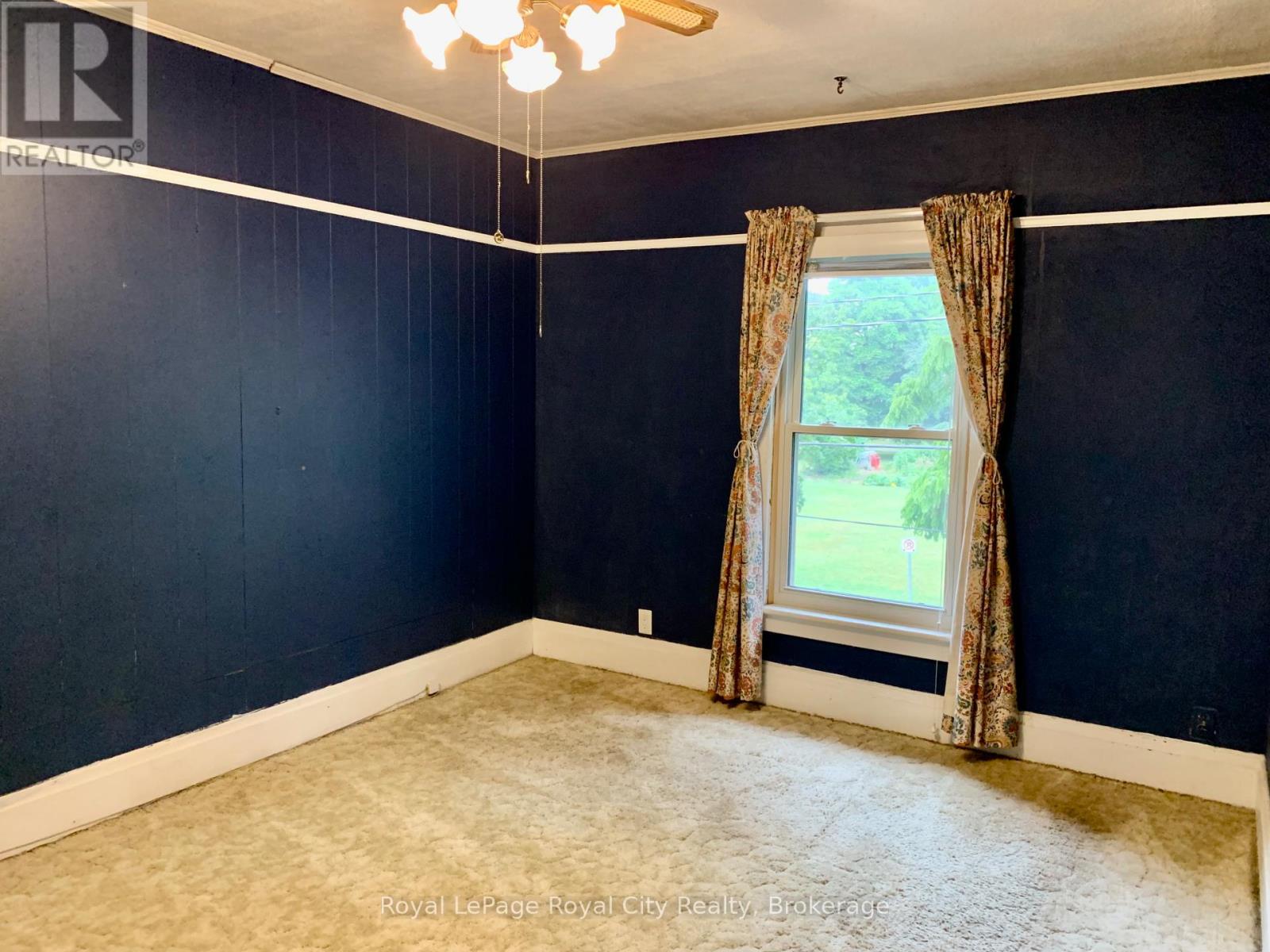 Photo 11 of 68 Robinson Avenue, Guelph ON