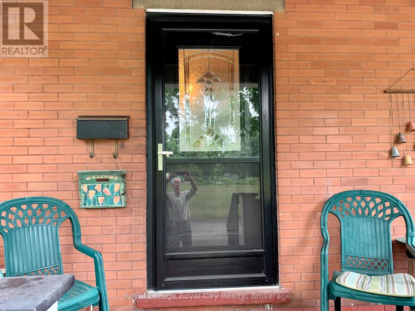 Photo 2 of 68 Robinson Avenue, Guelph ON