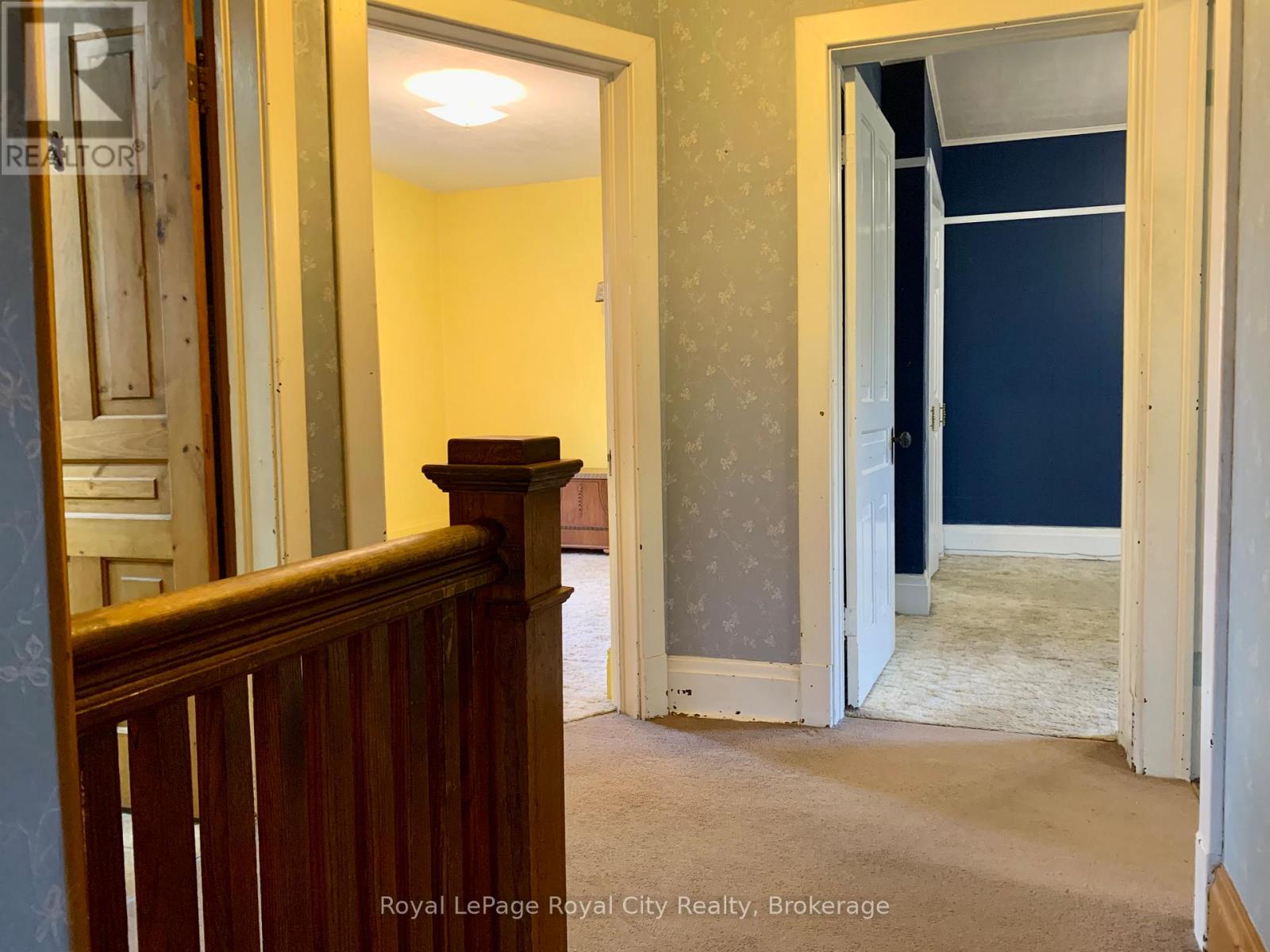Photo 8 of 68 Robinson Avenue, Guelph ON