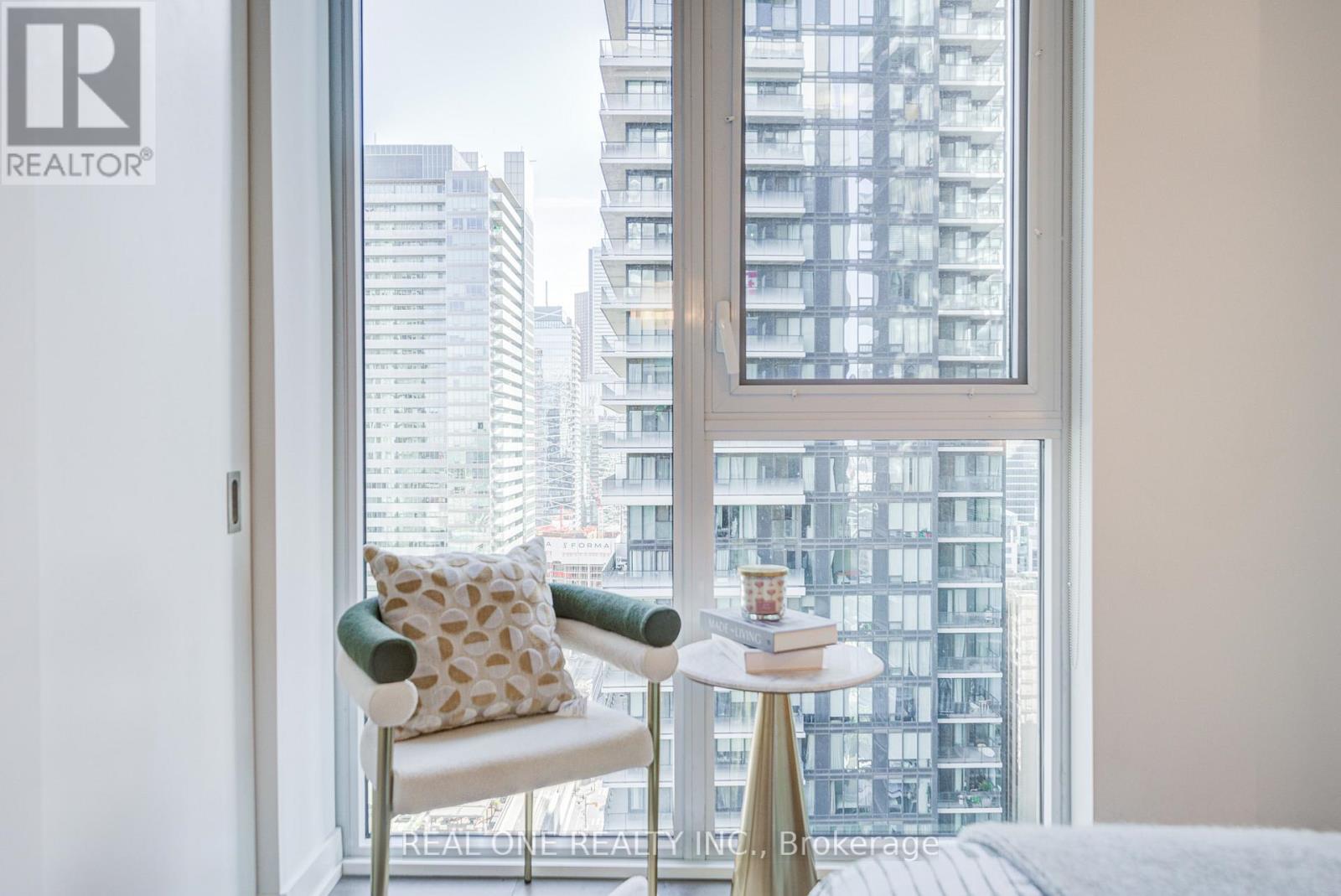 Photo 7 of 2803 357 King Street W, Toronto ON