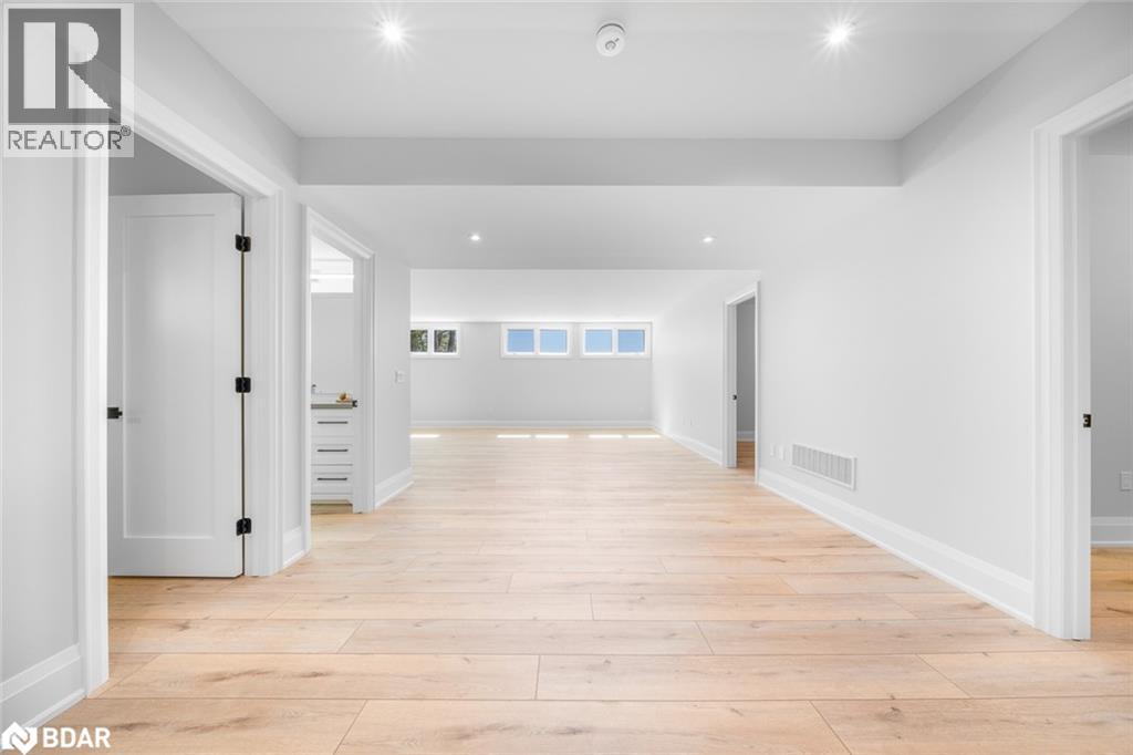 Photo 37 of 3331 St George Boulevard, Severn ON