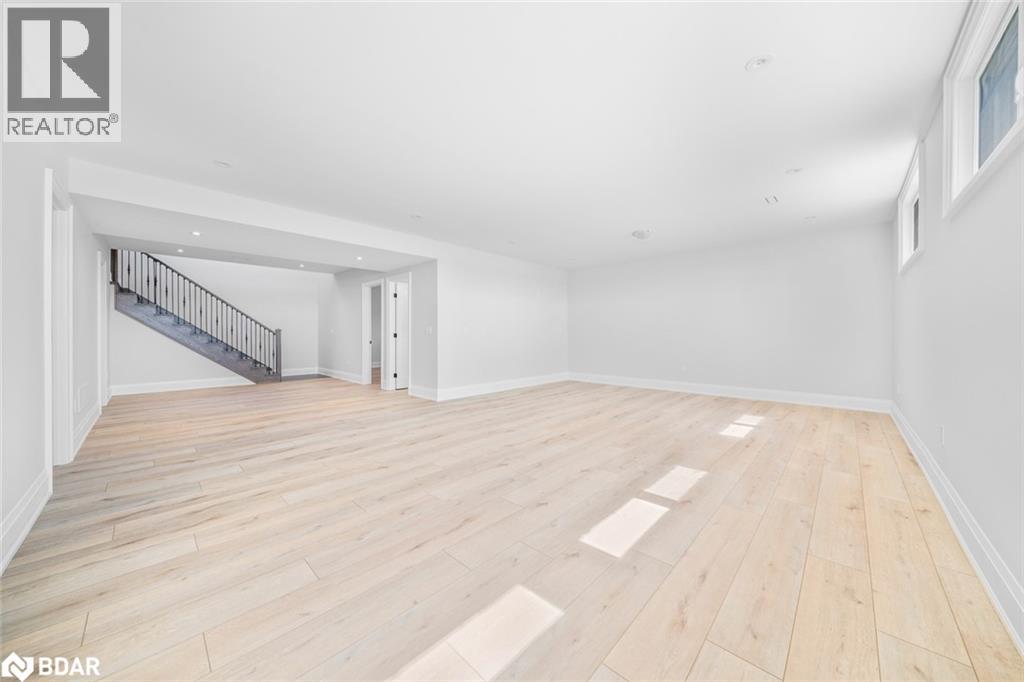 Photo 38 of 3331 St George Boulevard, Severn ON