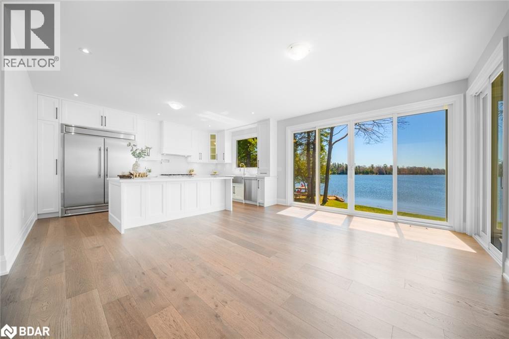 Photo 6 of 3331 St George Boulevard, Severn ON