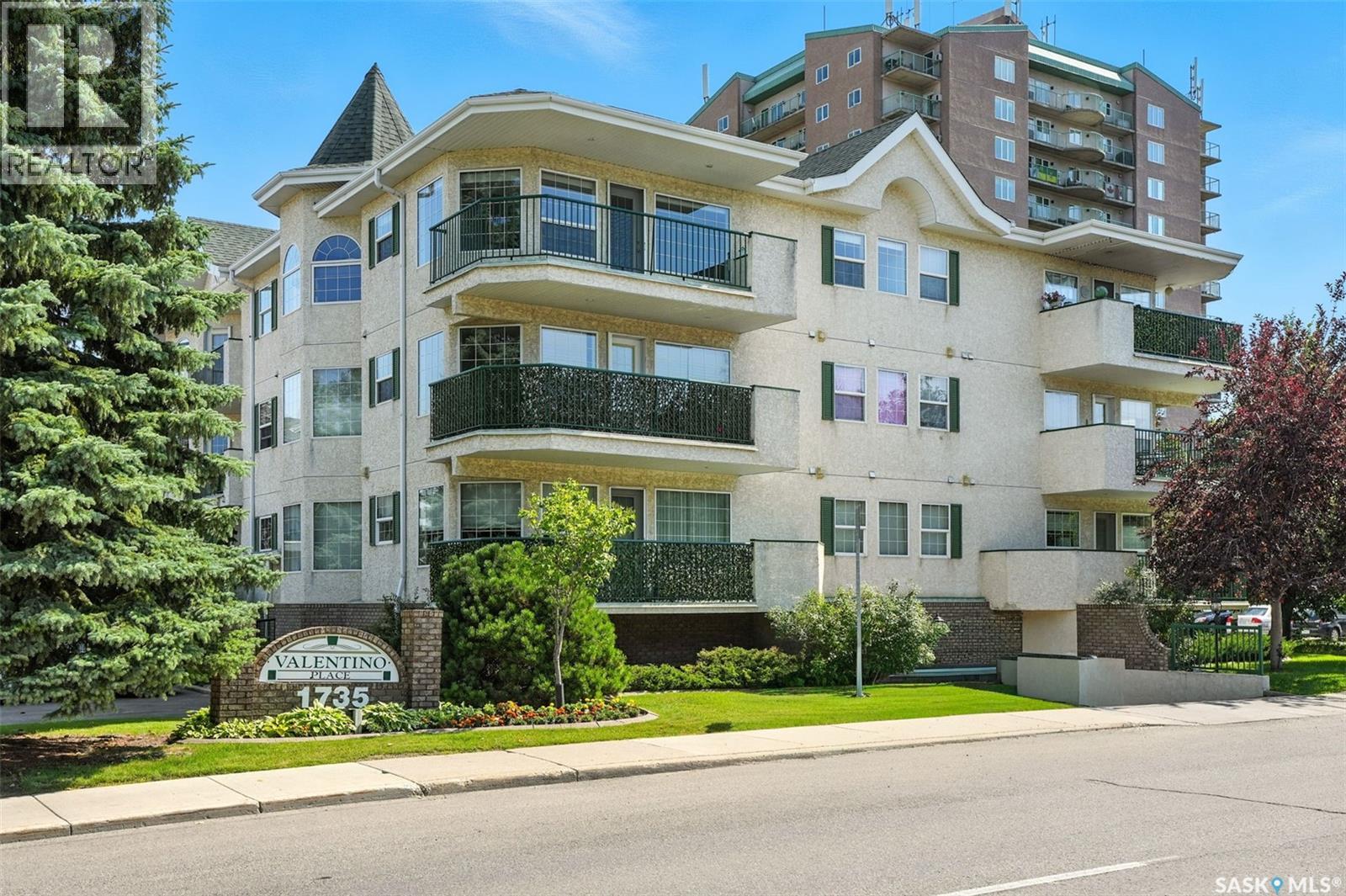 Single Family House Low rise for Sale in   McKercher DRIVE Saskatoon 