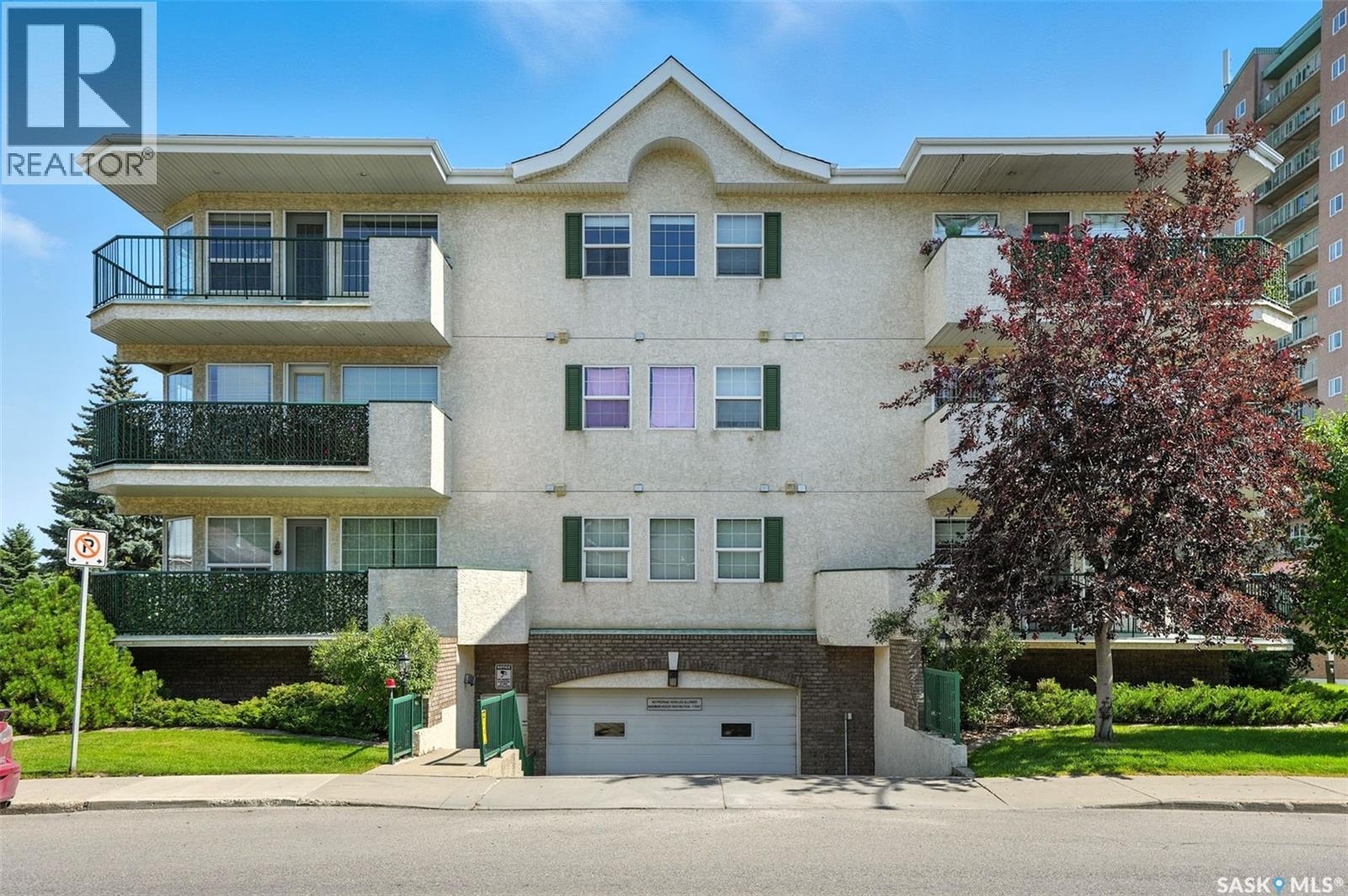 Single Family House Low rise for Sale in   McKercher DRIVE Saskatoon 