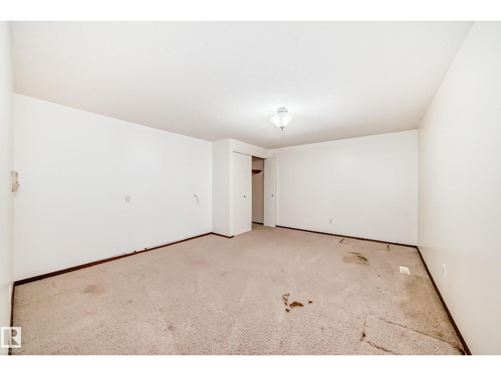 Photo 42 of 13316 129 Av S Nw, Edmonton AB