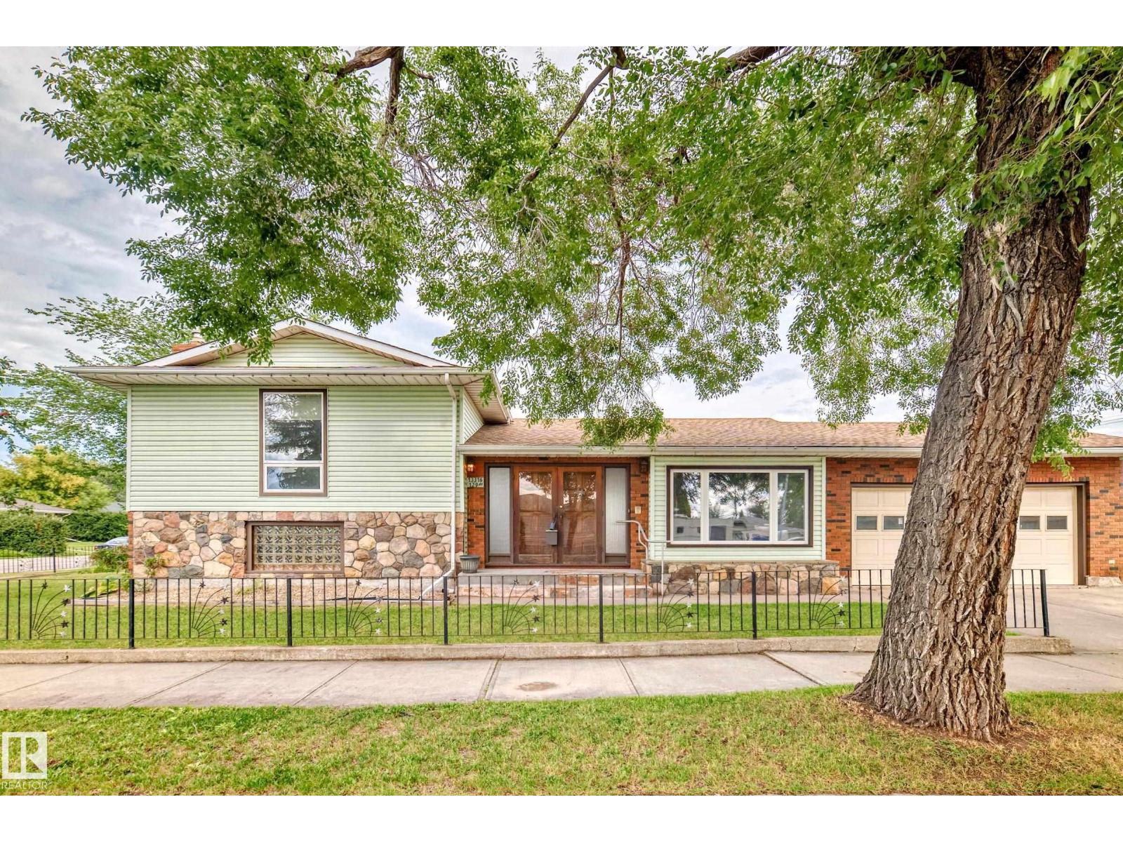 Photo 66 of 13316 129 Av S Nw, Edmonton AB