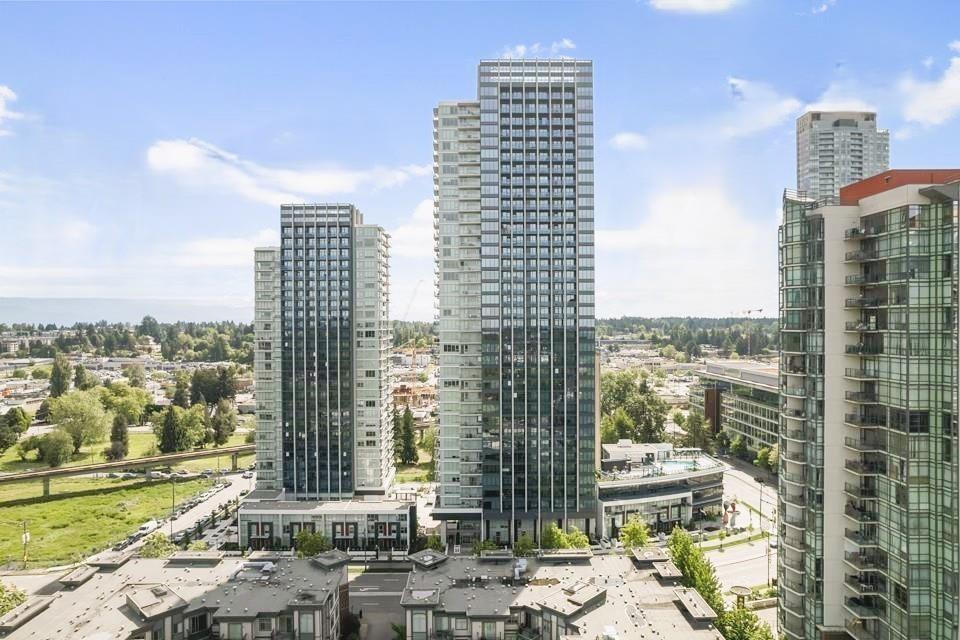 Photo 1 of 2501 10448 University Drive, Surrey BC
