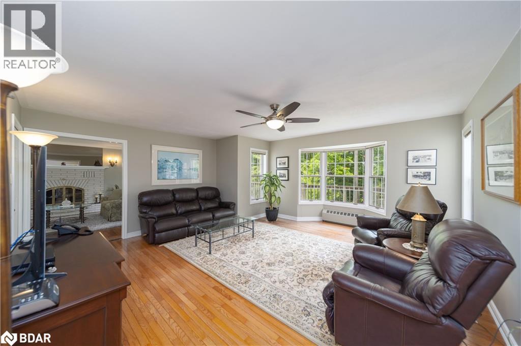 Photo 35 of 1836 Quantz Crescent, Innisfil ON