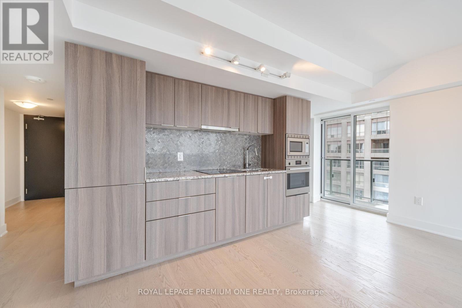 Photo 19 of 2607 955 Bay Street, Toronto ON