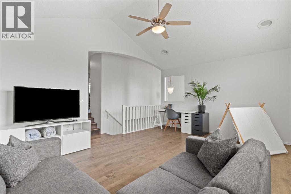 Single Family House for Sale in  Brightondale Parade SE New Brighton Calgary 