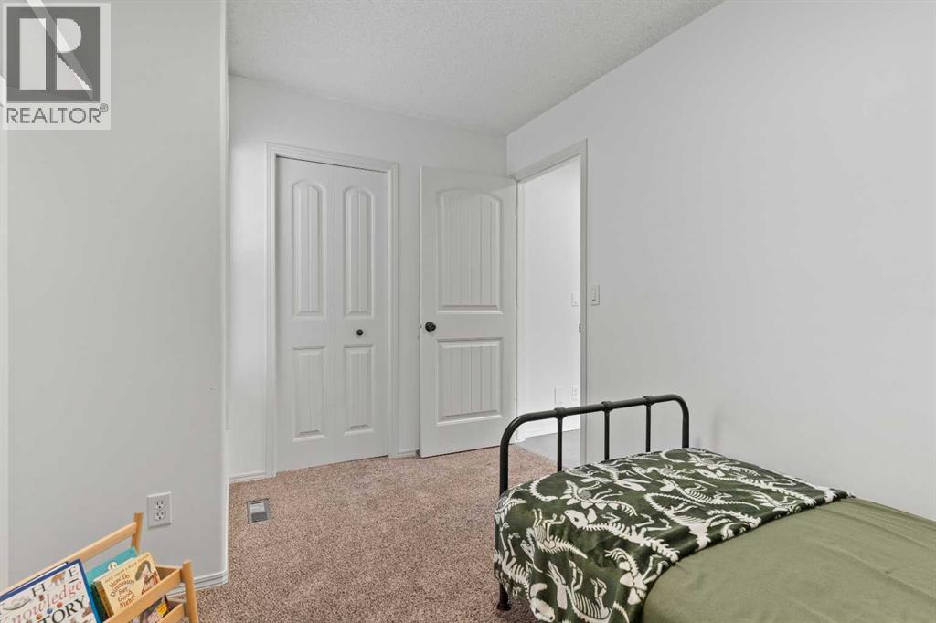 Single Family House for Sale in  Brightondale Parade SE New Brighton Calgary 