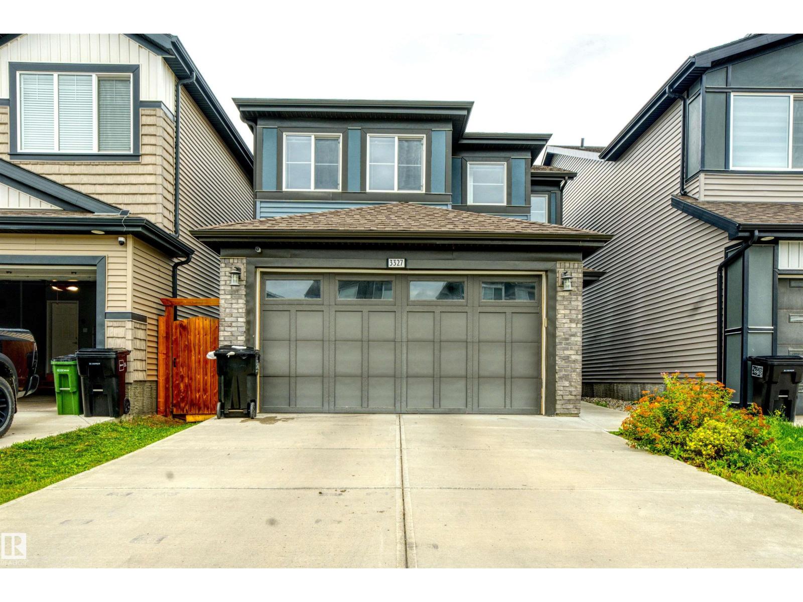 Photo 13 of 3327 Parker Lo Sw, Edmonton AB