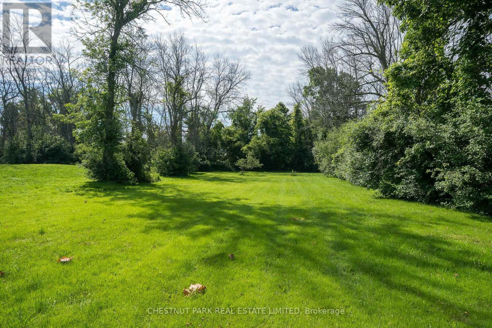 Photo 33 of 126 Murphy Road, Prince Edward County ON