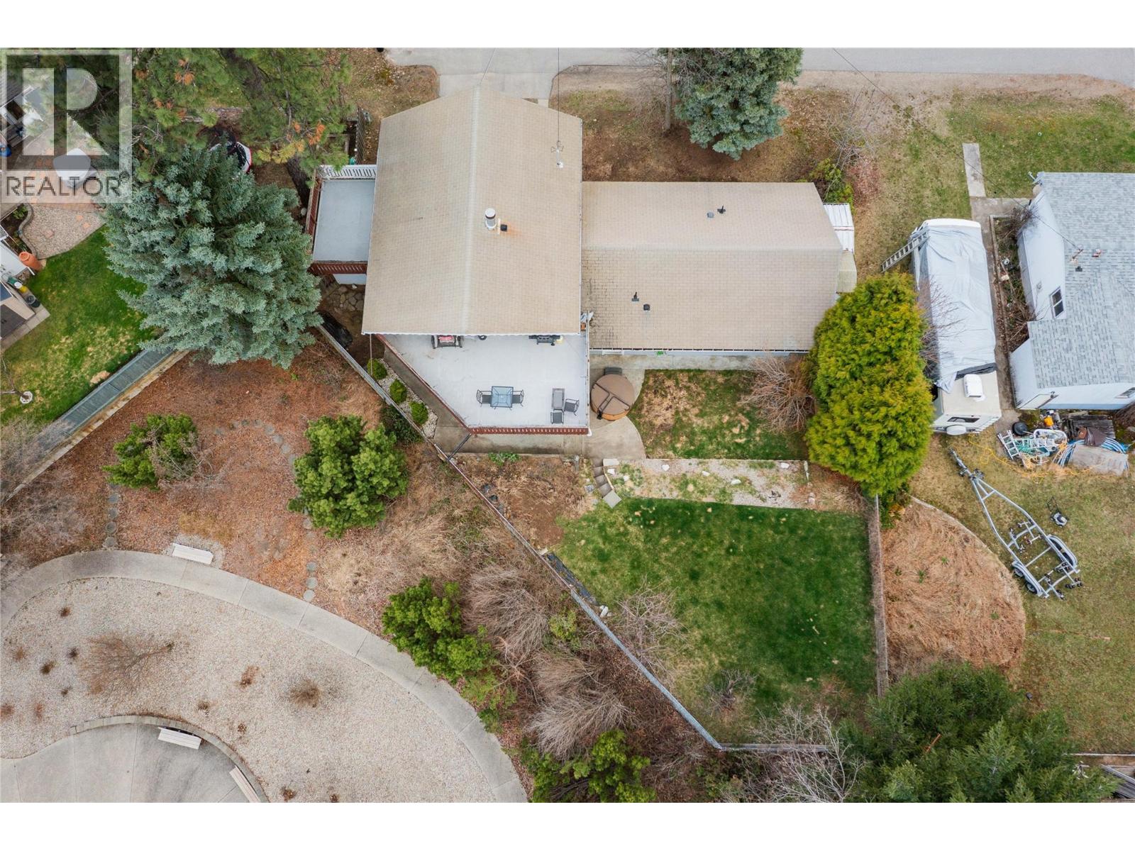 Photo 1 of 425 8th Avenue, Montrose BC