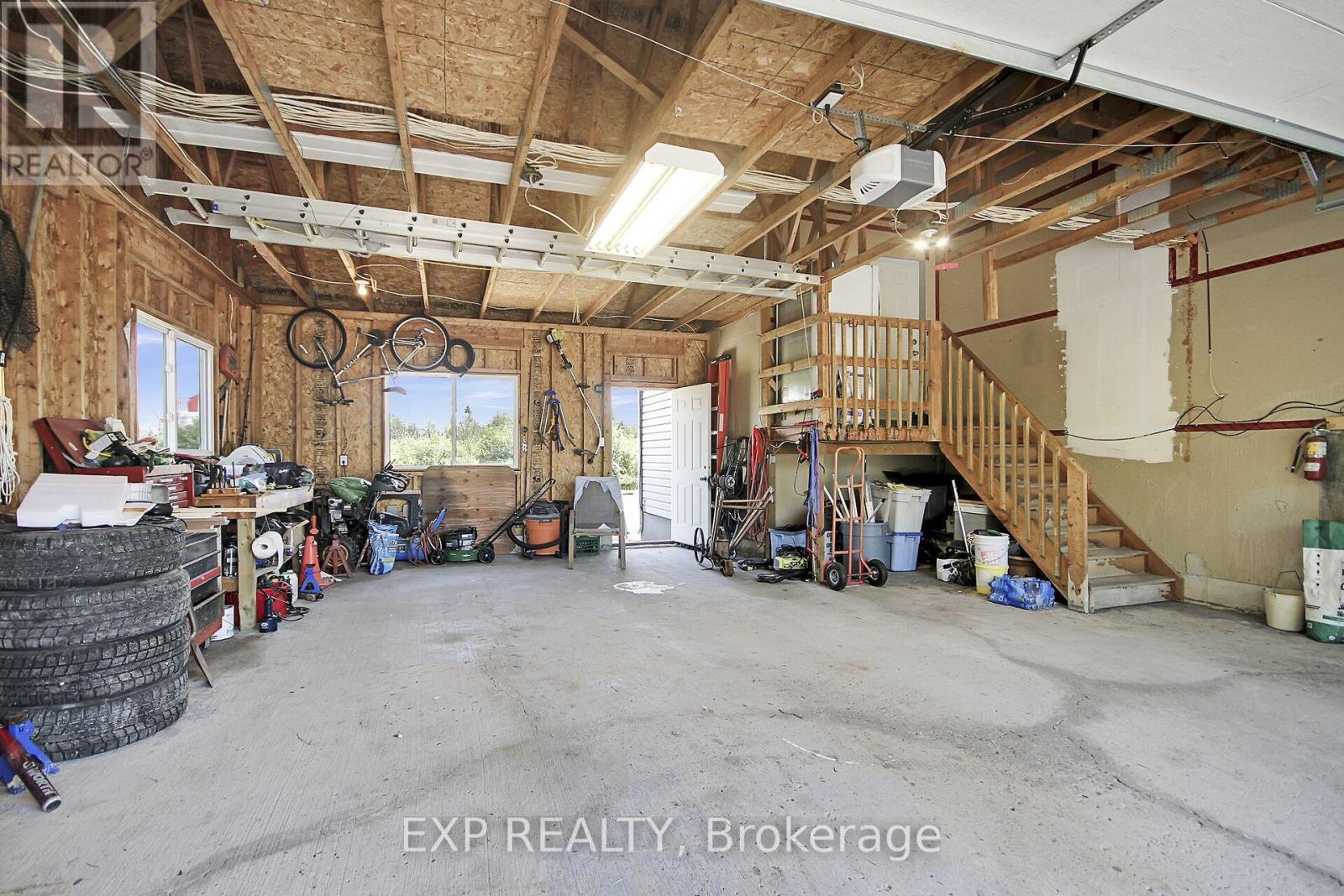 Photo 45 of 372 Stonehome Crescent, Mississippi Mills ON