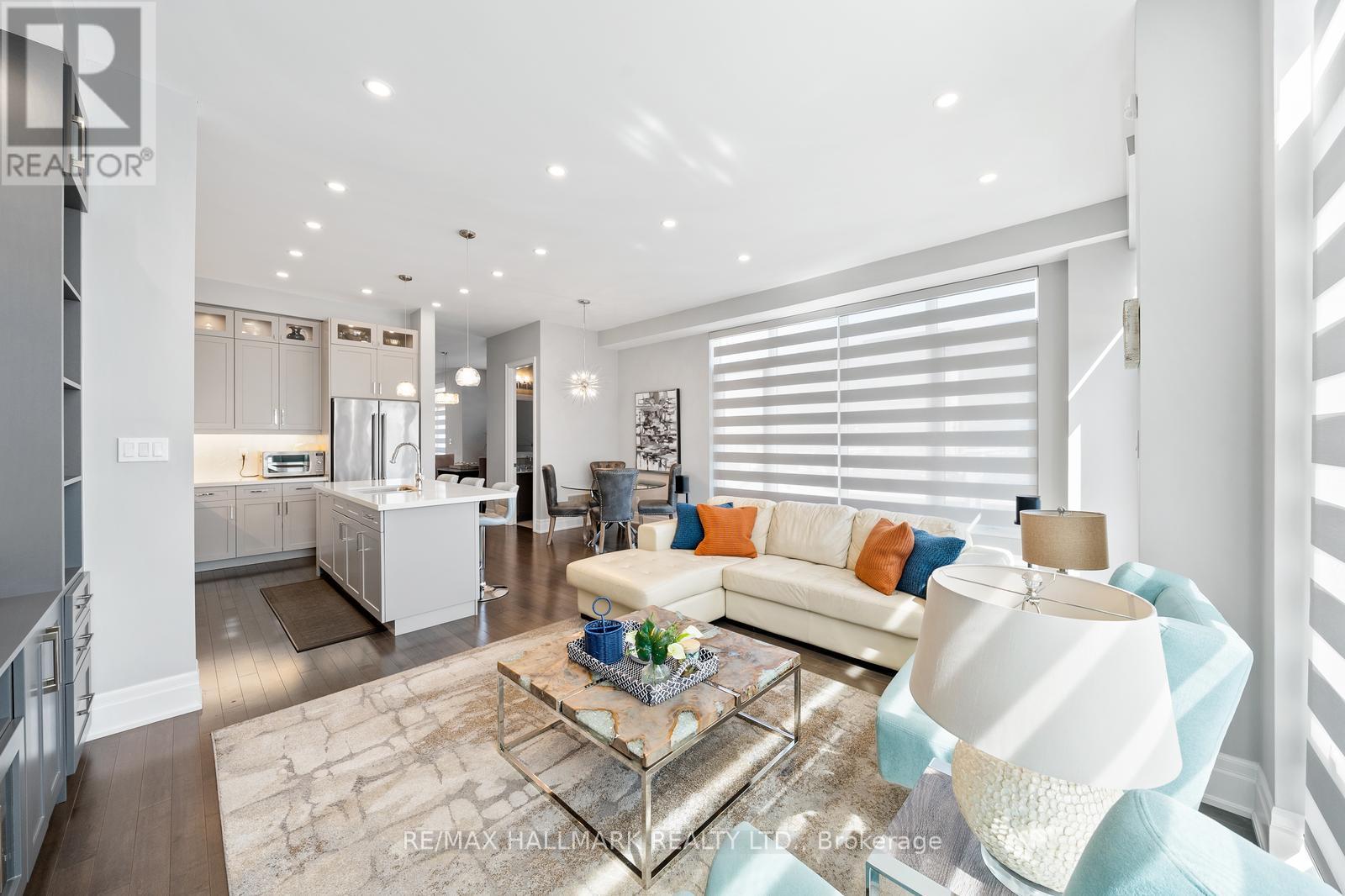 Photo 29 of 15 Carrville Woods Circle, Vaughan ON