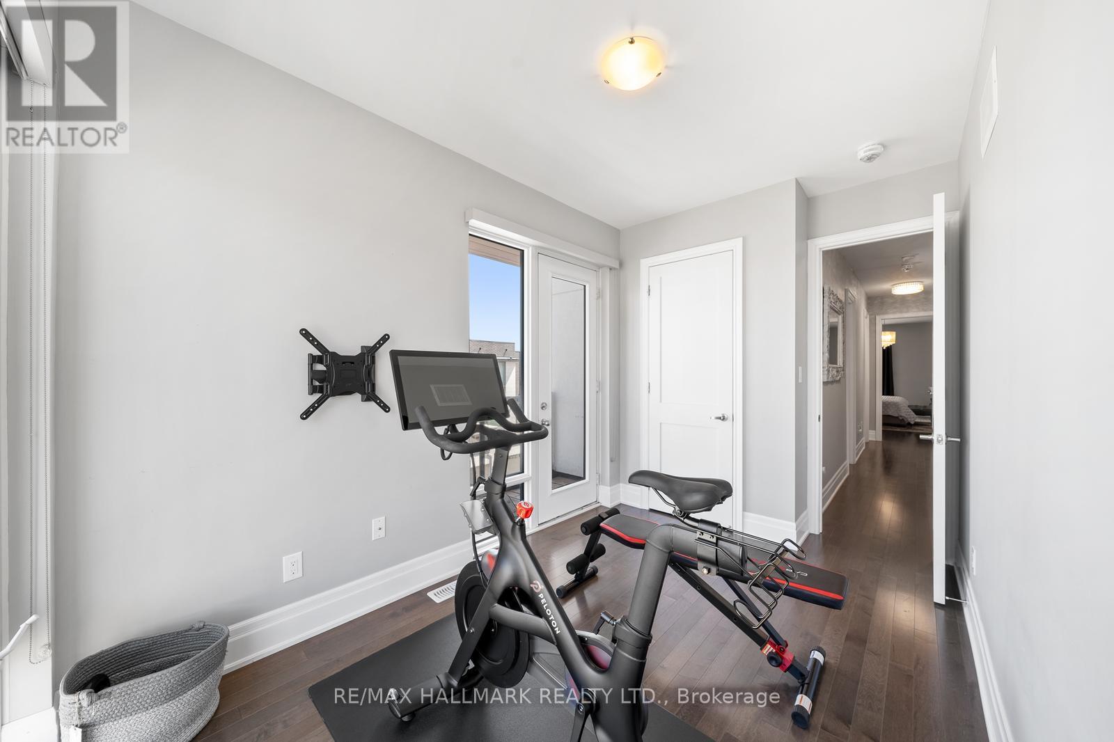 Photo 48 of 15 Carrville Woods Circle, Vaughan ON