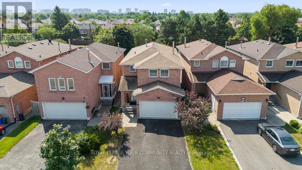 Photo 27 of 65 Westhampton Drive, Vaughan ON