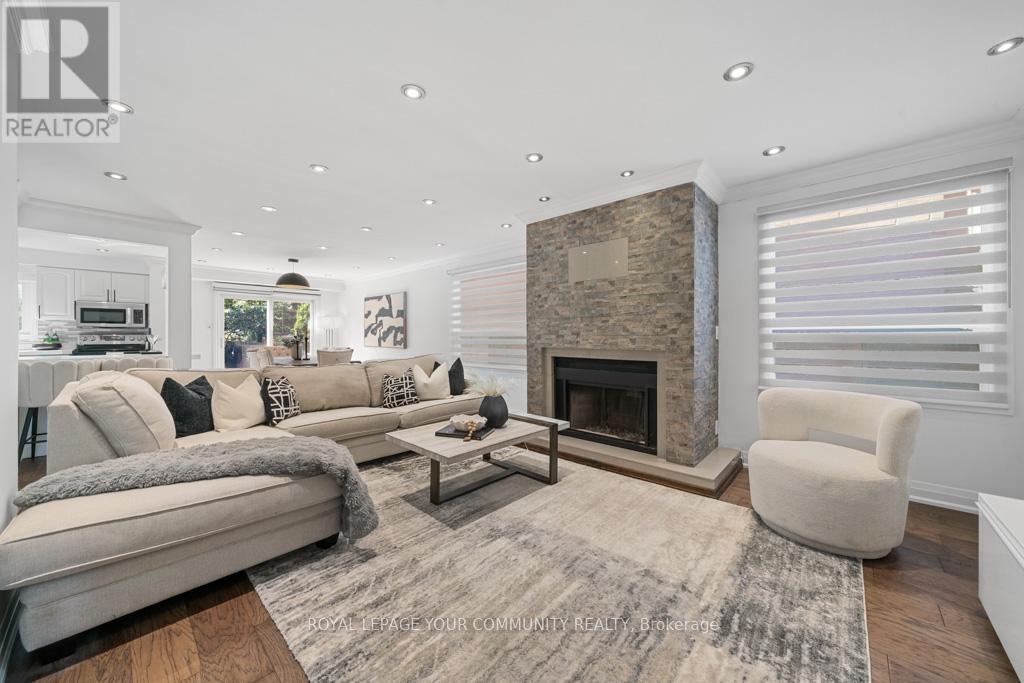 Photo 3 of 65 Westhampton Drive, Vaughan ON