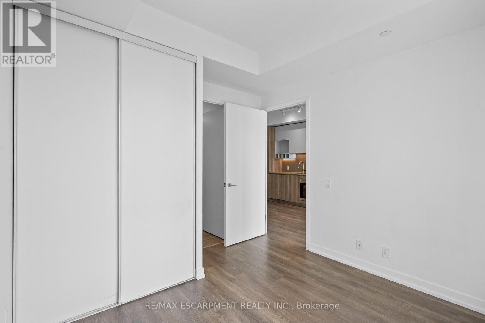 Photo 25 of 2107 898 Portage Parkway, Vaughan ON