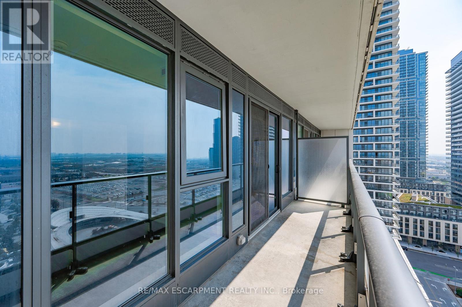 Photo 19 of 2107 898 Portage Parkway, Vaughan ON