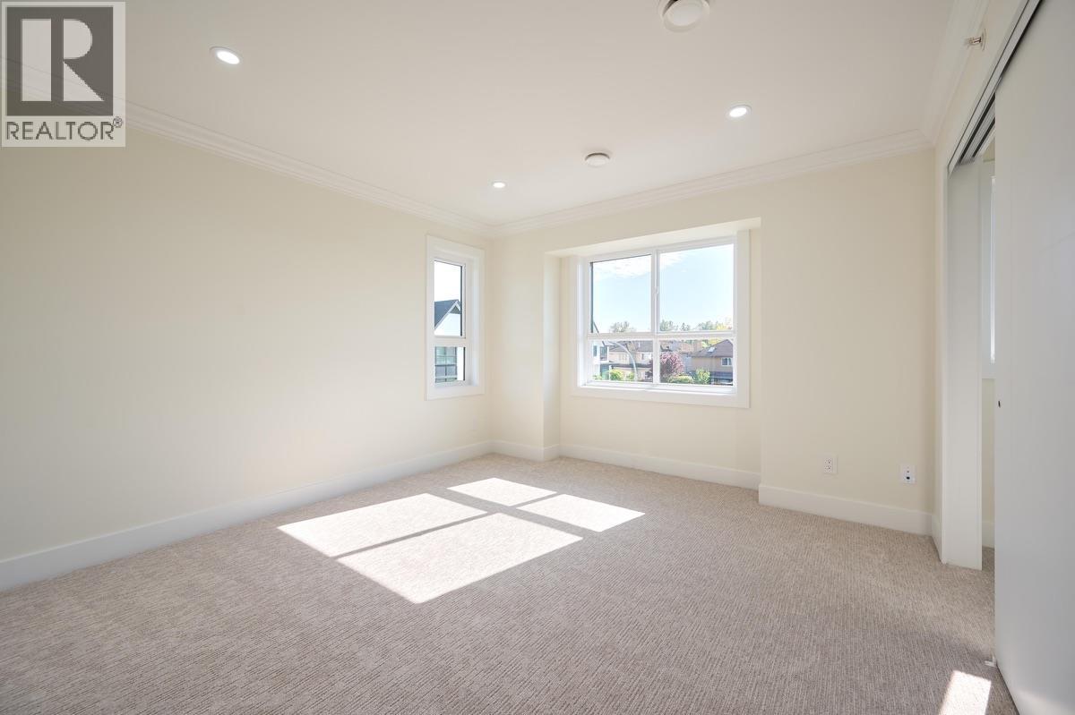 Photo 13 of 25 1115 Roma Avenue, New Westminster BC