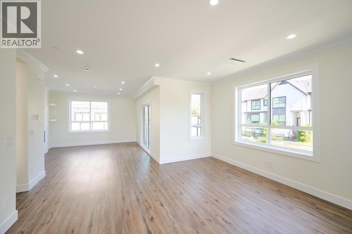 Photo 22 of 25 1115 Roma Avenue, New Westminster BC