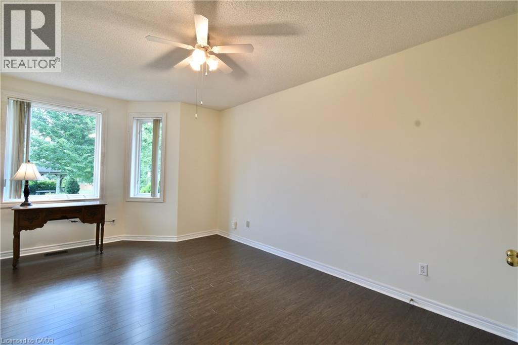 Photo 48 of 91 Twentyplace Boulevard, Hamilton ON