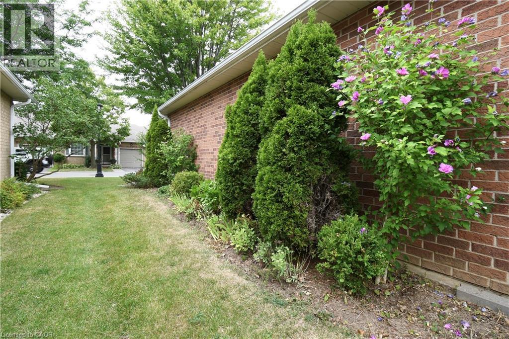 Photo 28 of 91 Twentyplace Boulevard, Hamilton ON
