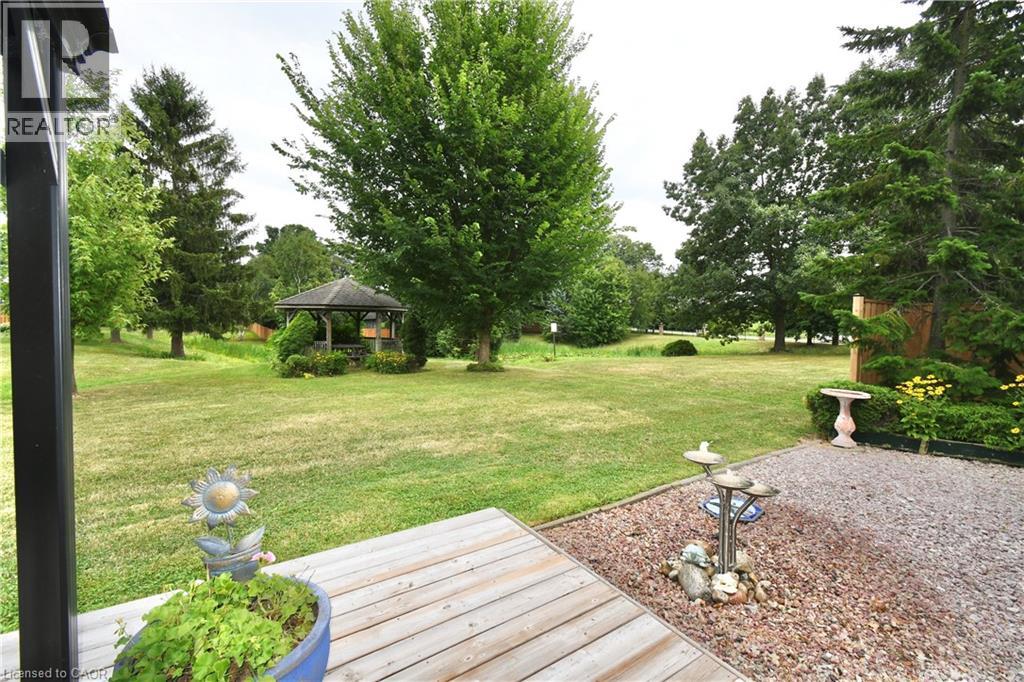 Photo 14 of 91 Twentyplace Boulevard, Hamilton ON