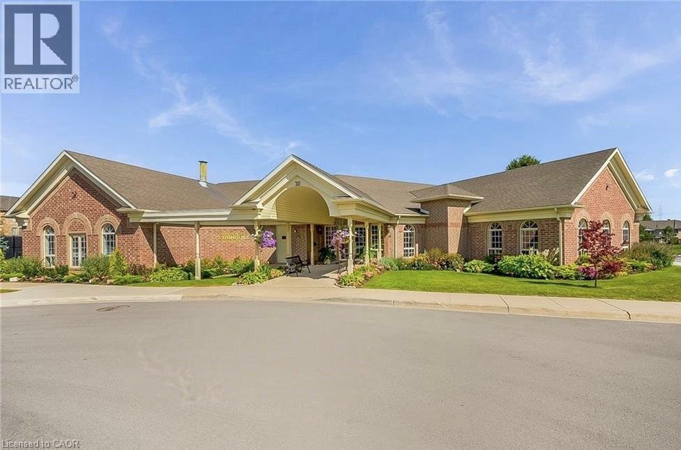Photo 31 of 91 Twentyplace Boulevard, Hamilton ON