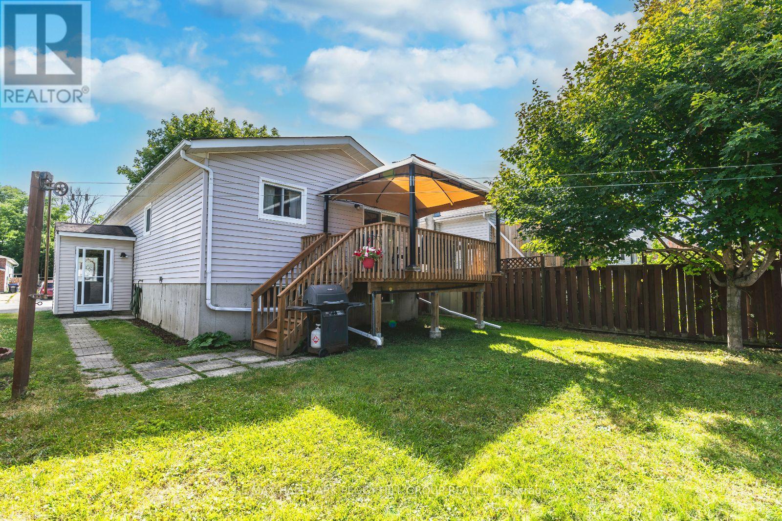 Photo 18 of 64 Telfer Road, Collingwood ON