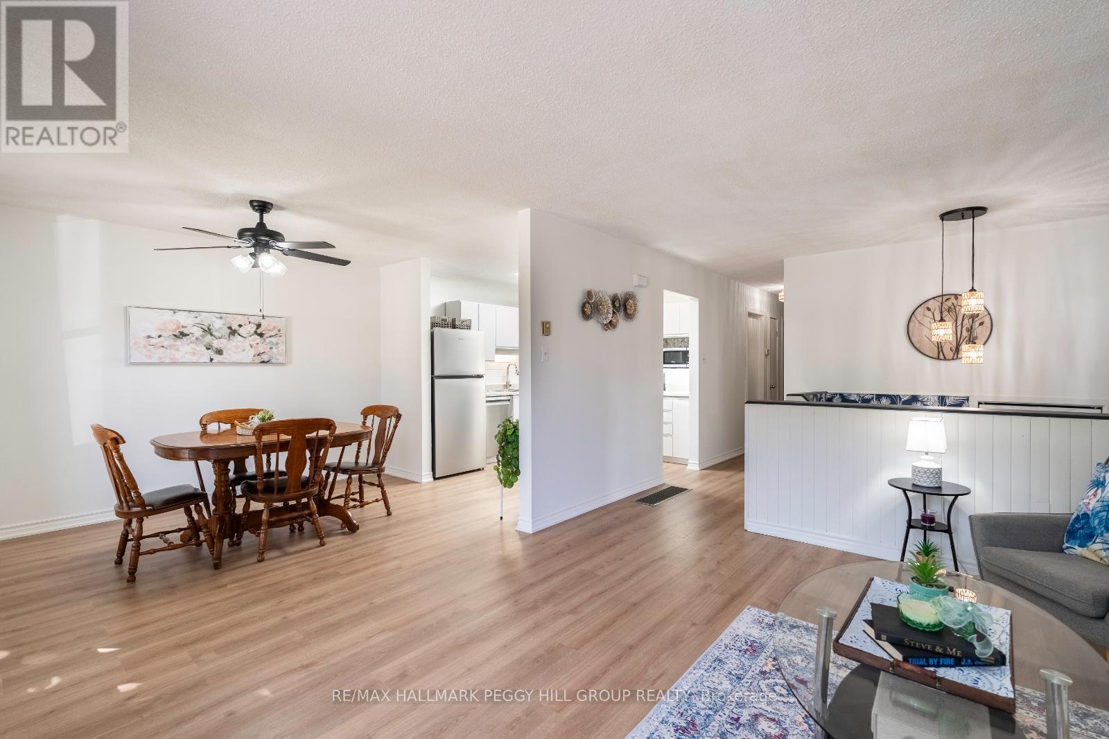 Photo 2 of 64 Telfer Road, Collingwood ON