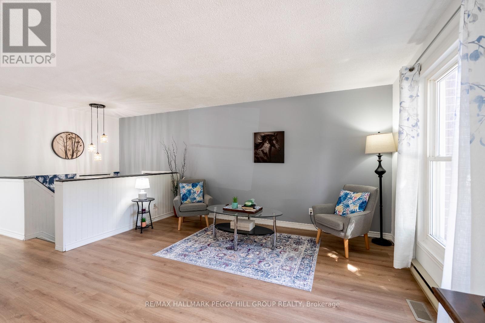 Photo 7 of 64 Telfer Road, Collingwood ON