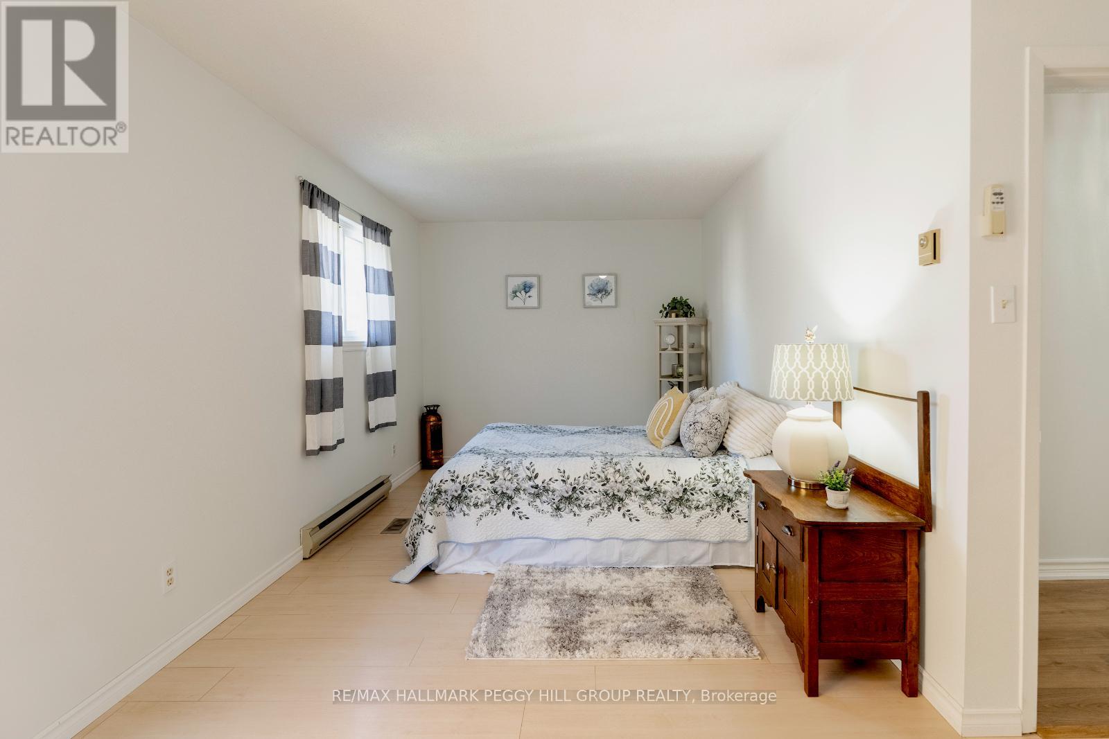 Photo 8 of 64 Telfer Road, Collingwood ON