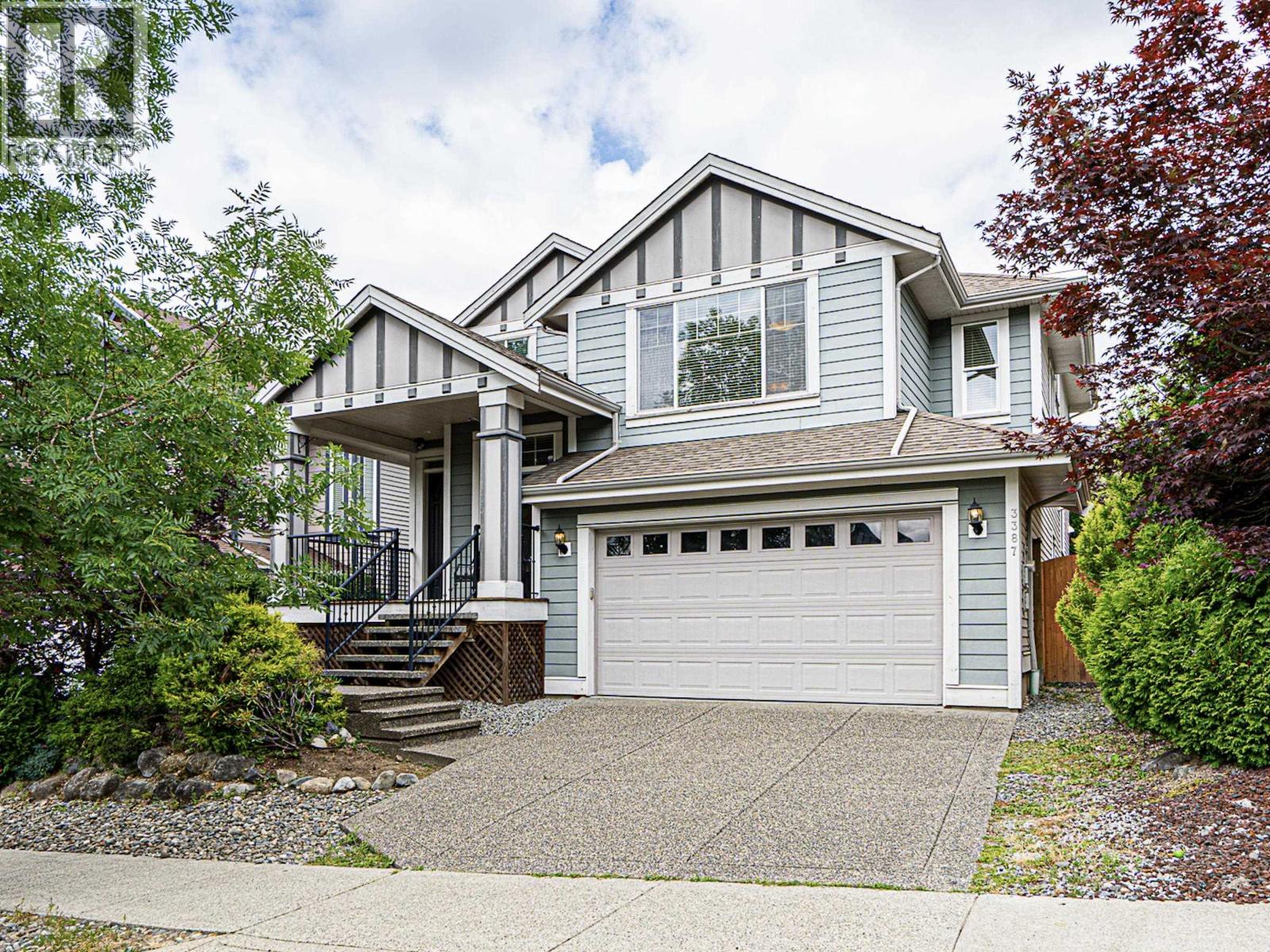 Photo 2 of 3387 Gislason Avenue, Coquitlam BC