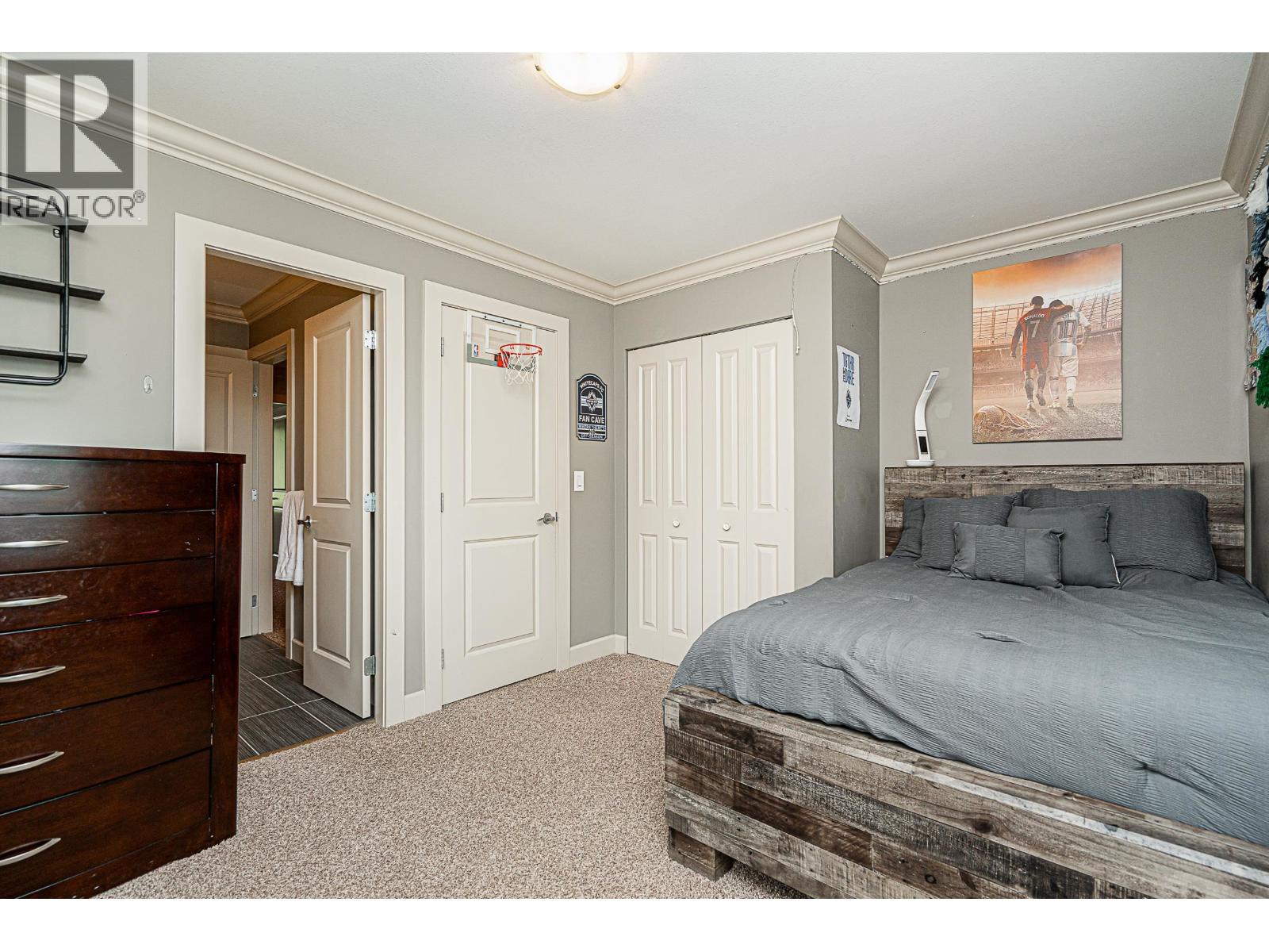 Photo 26 of 3387 Gislason Avenue, Coquitlam BC