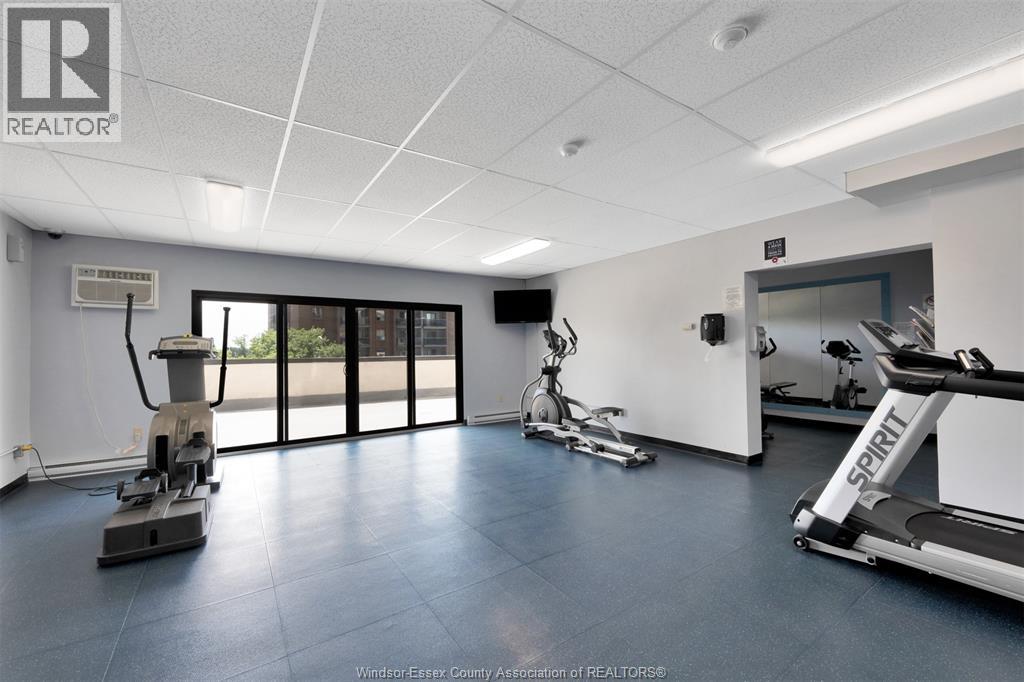 Photo 8 of 150 Park Street West Unit 913, Windsor ON
