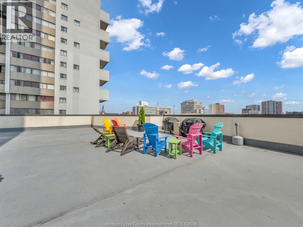 Photo 5 of 150 Park Street West Unit 913, Windsor ON