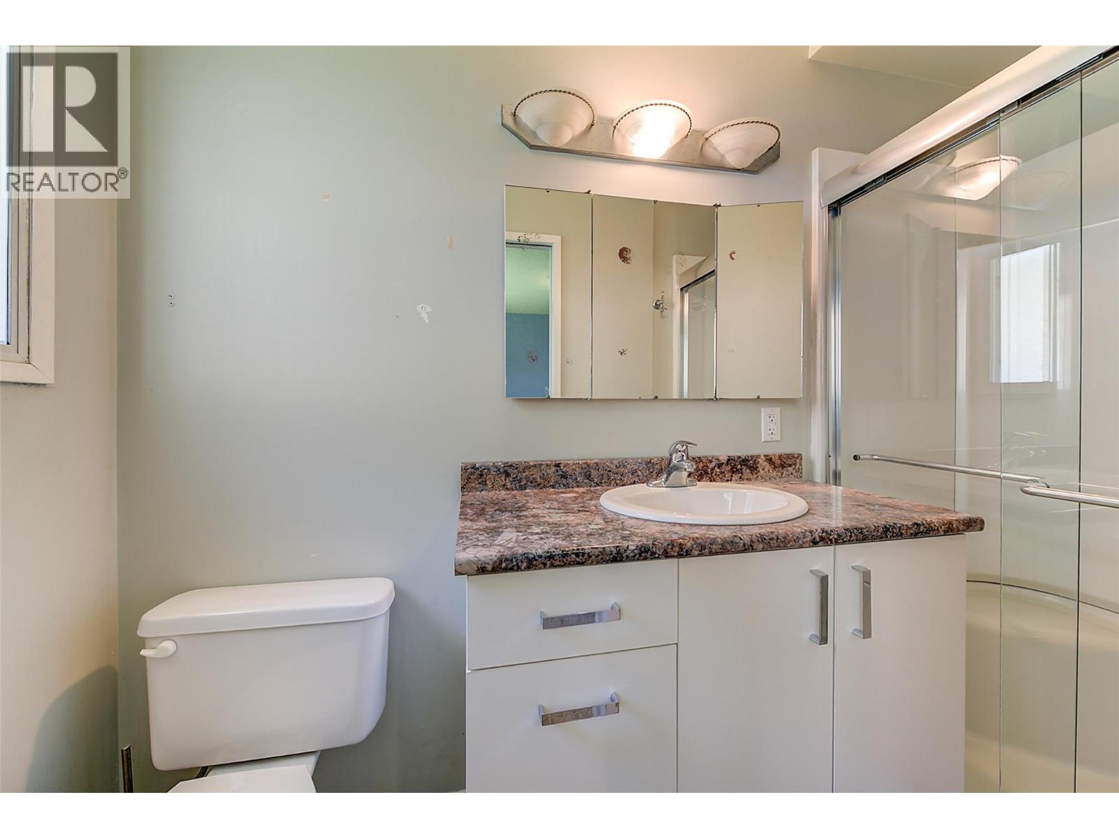  827 Paret Road, Kelowna