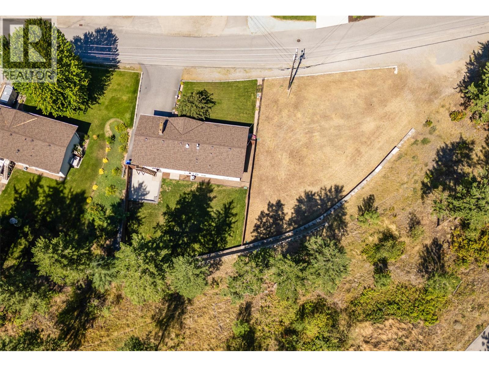  827 Paret Road, Kelowna