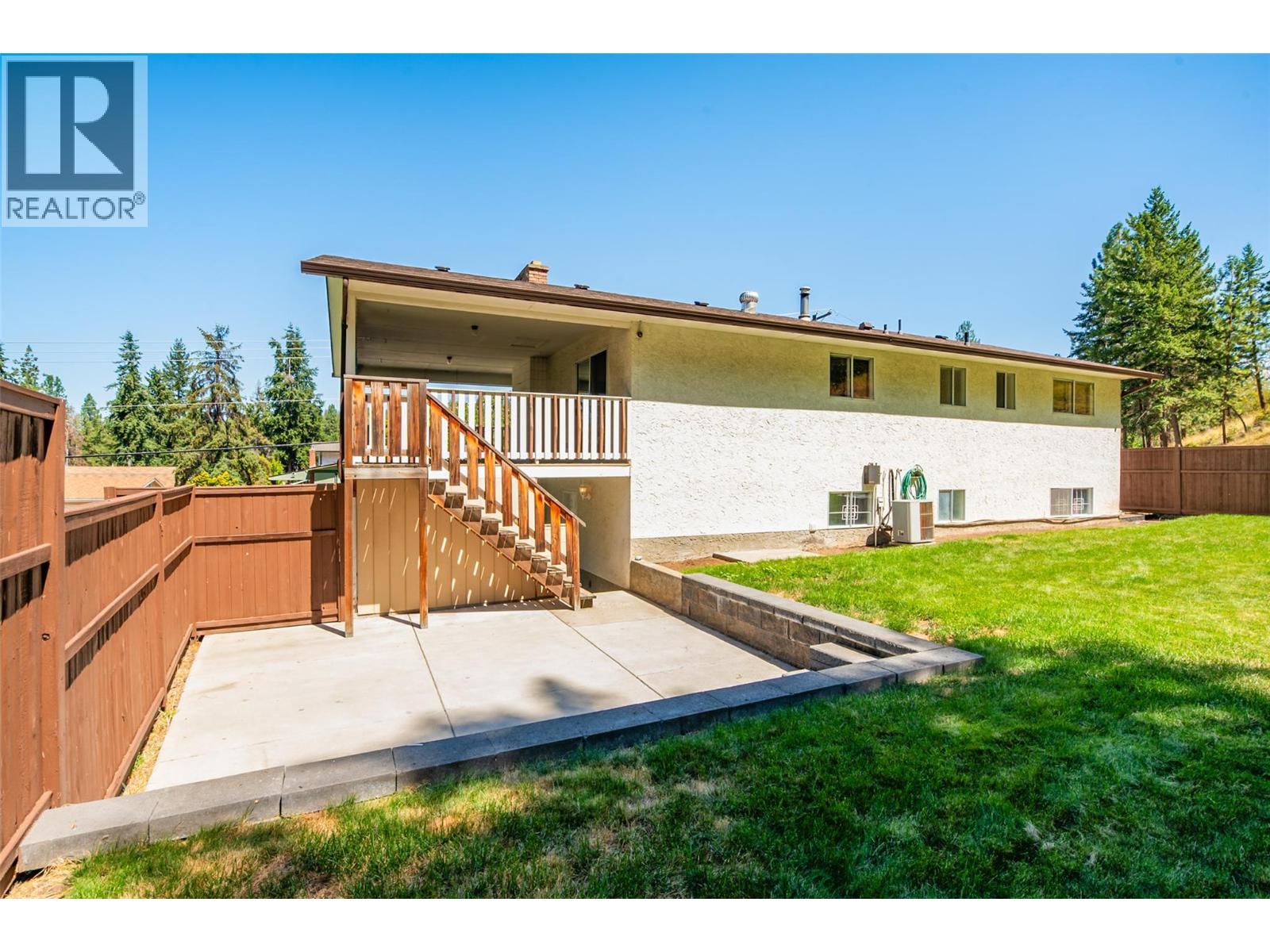  827 Paret Road, Kelowna