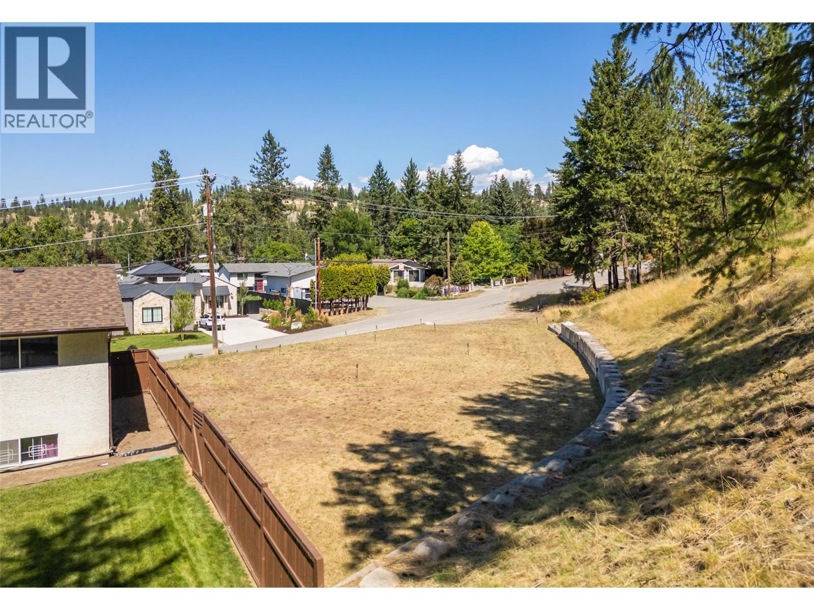  827 Paret Road, Kelowna