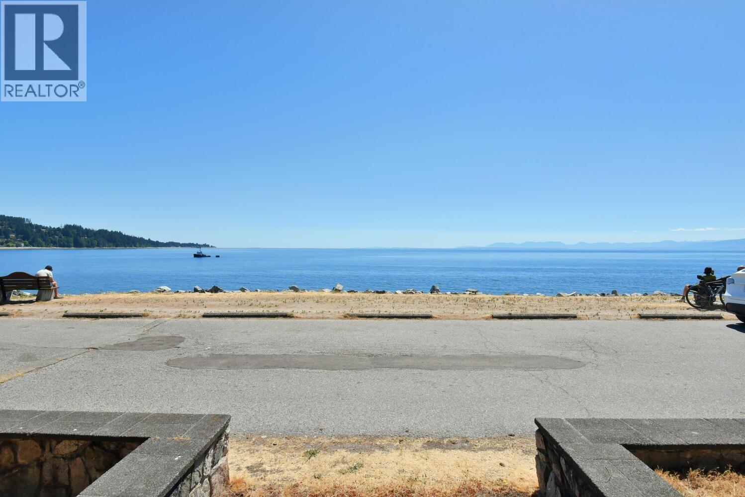 5728 BOULEVARD STREET, Sechelt
