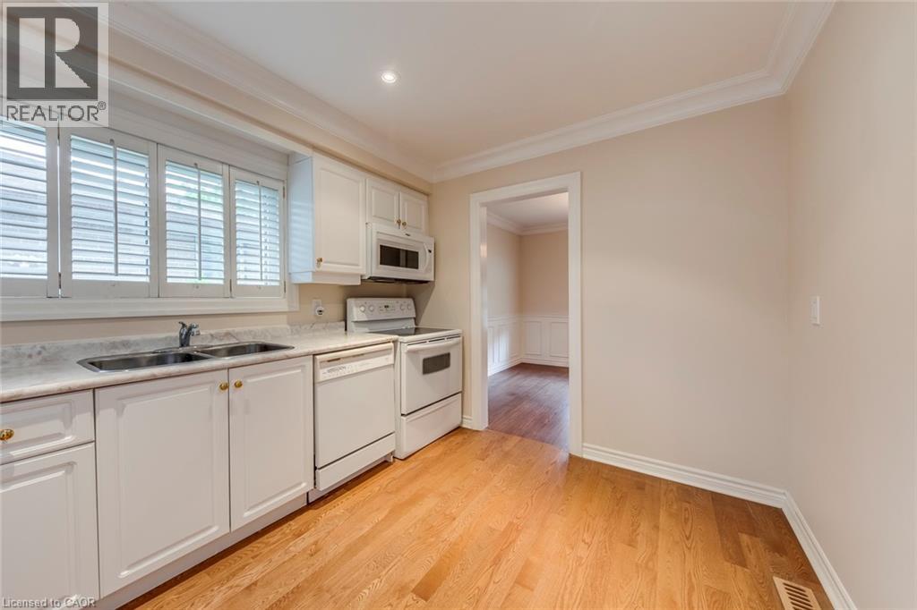 Photo 16 of 1236 Grange Road, Oakville ON