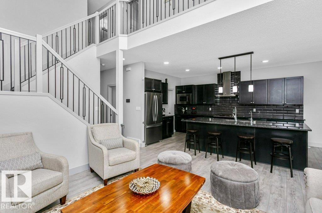 Photo 17 of 2257 57 St Sw, Edmonton AB