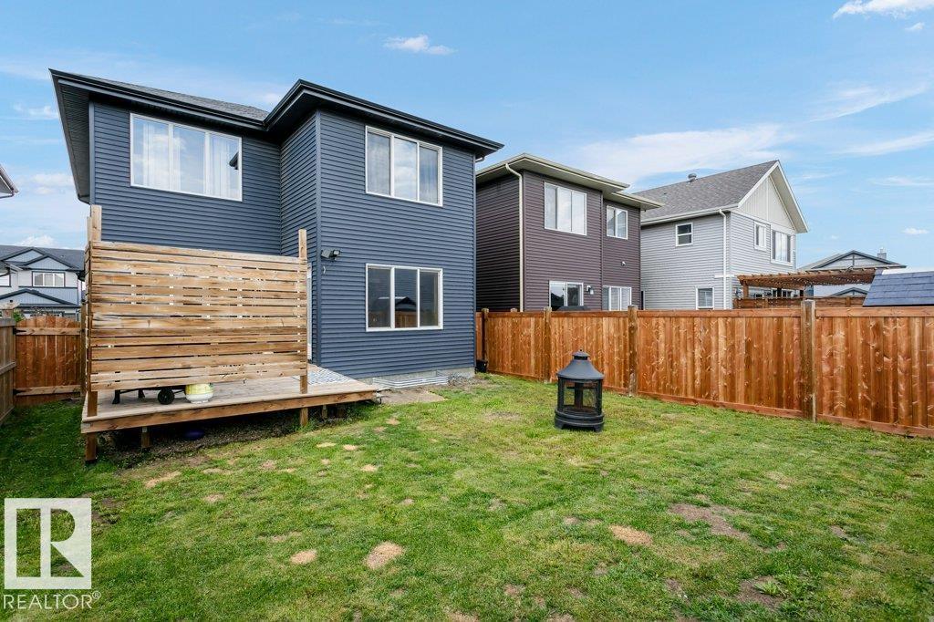 Photo 25 of 2257 57 St Sw, Edmonton AB