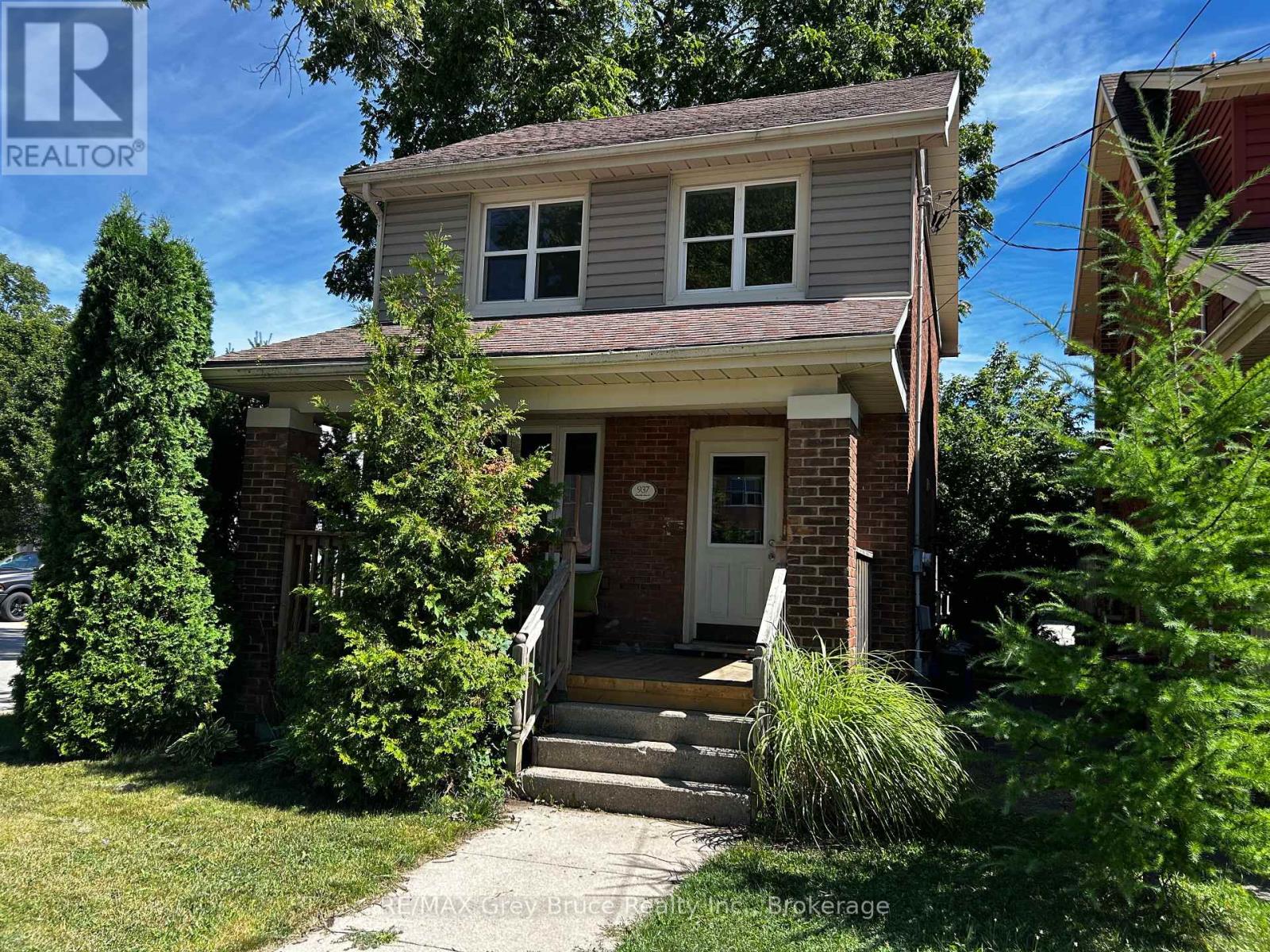 Photo 15 of 937 4th Avenue E, Owen Sound ON