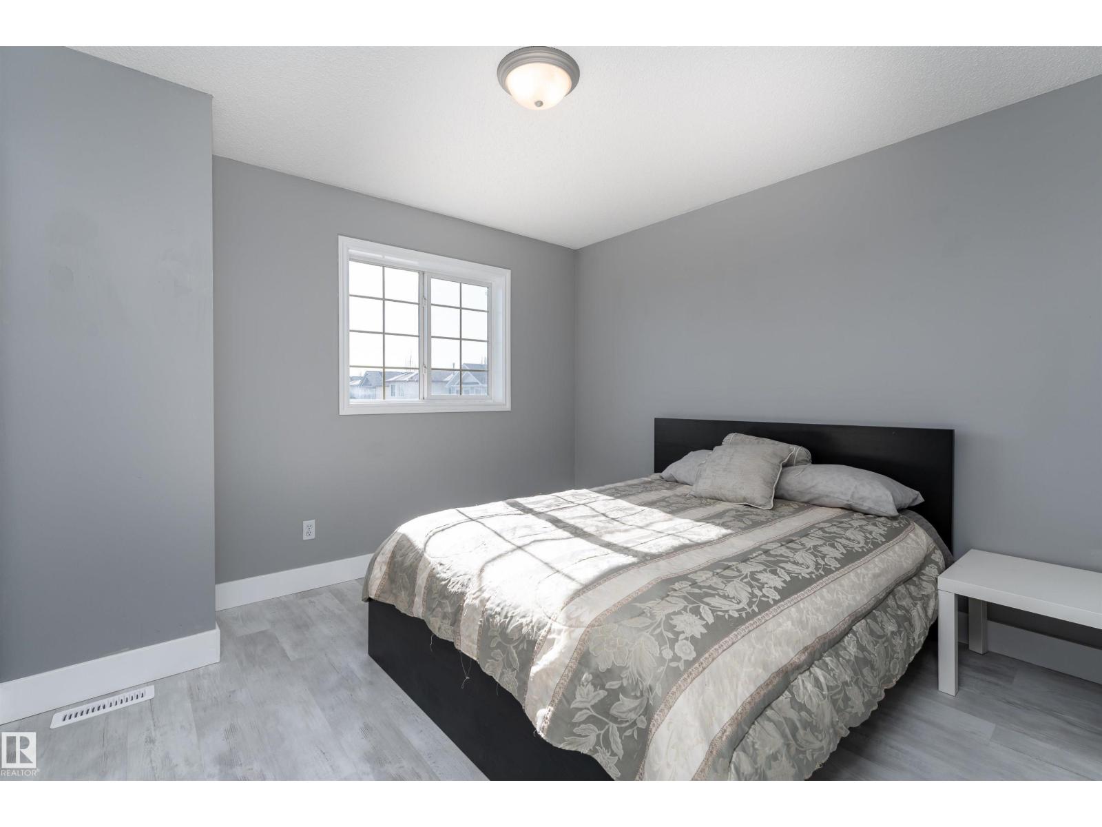 Photo 16 of 16108 130 St Nw, Edmonton AB